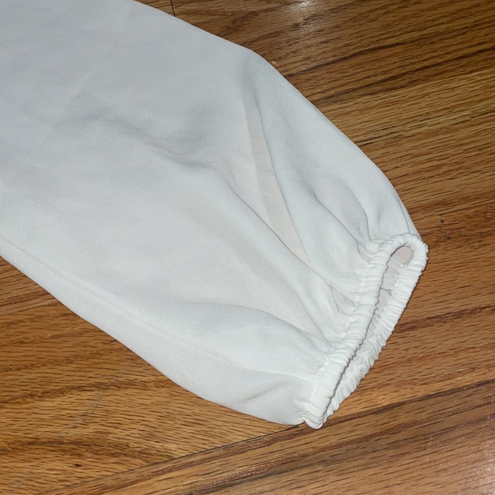 NEW New York & Company White 3/4 sleeve Asymmetric Blouse button detail M medium - Picture 7 of 15